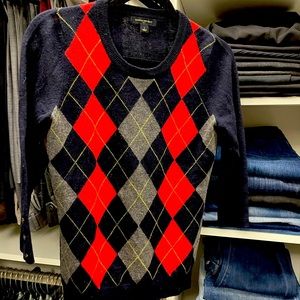 Banana Republic 100% pure lambs wool sweater